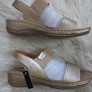 Henry Fererra Womens Sandals Gold Shoes 10